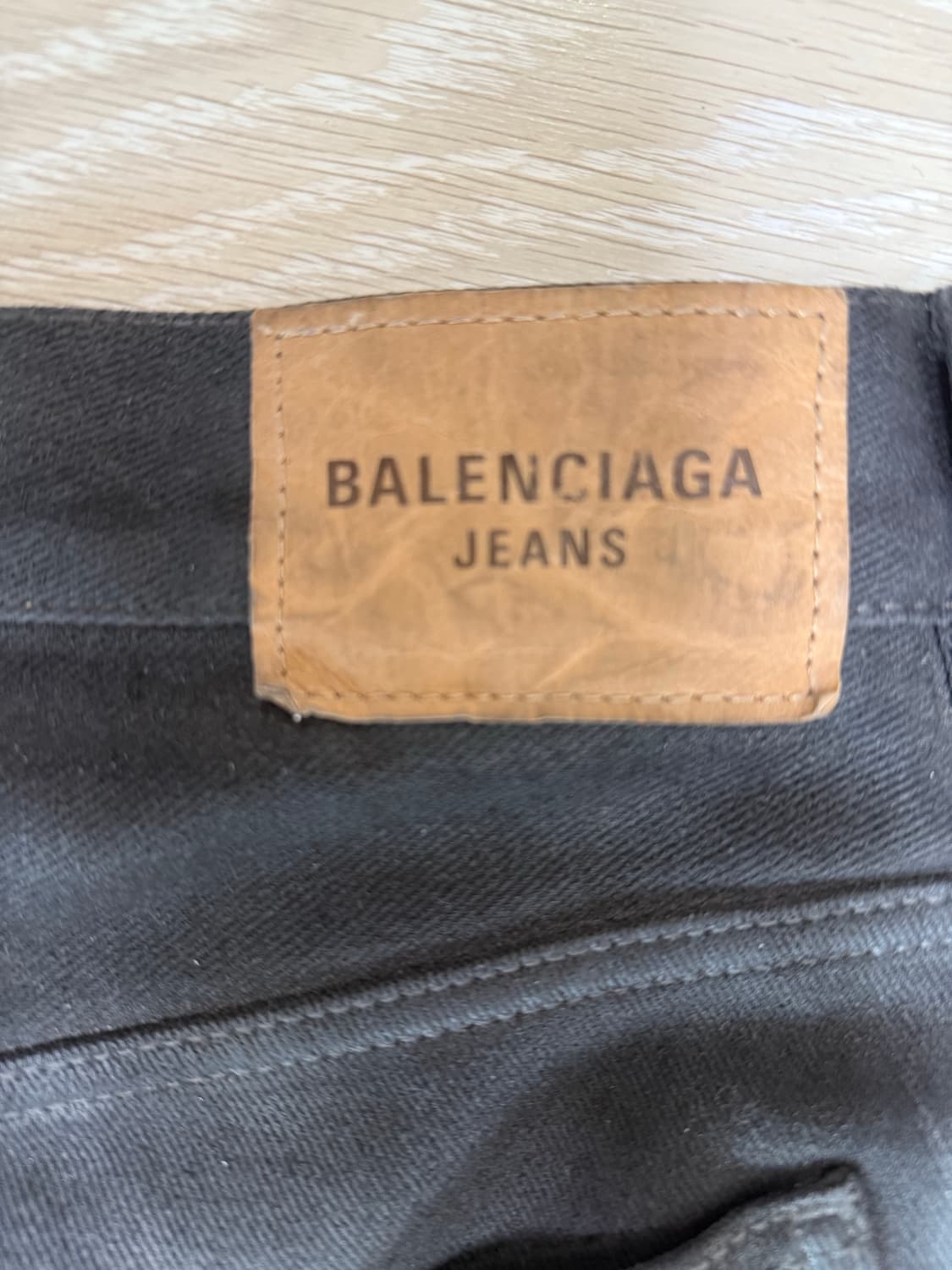 발렌시아가 코티드 배기 데님팬츠 블랙 xs사이즈 상품이미지6
