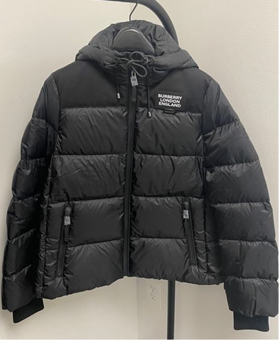 버버리 숏 패딩 상품이미지3