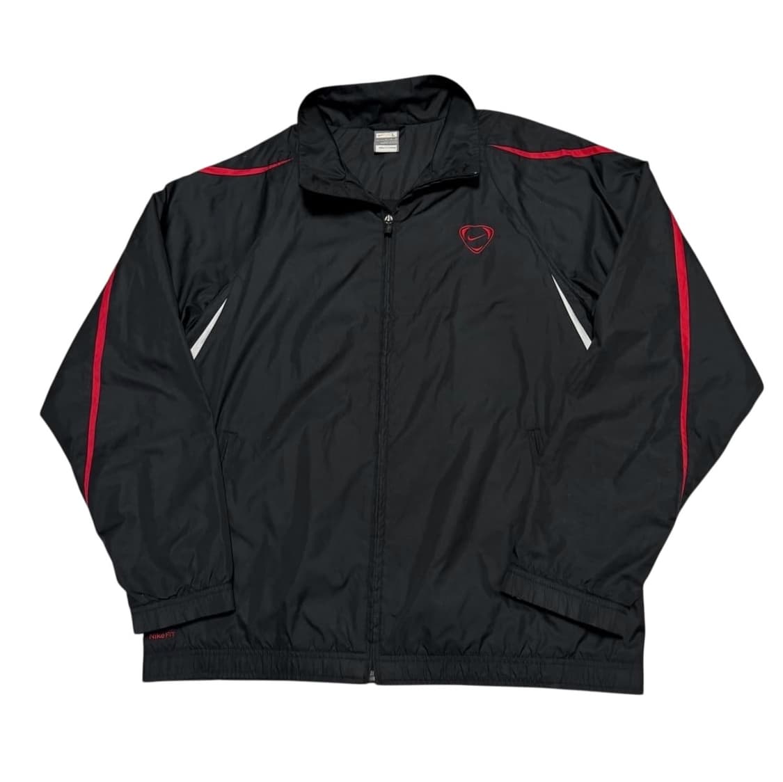 나이키 티엠포 바람막이 상품이미지1