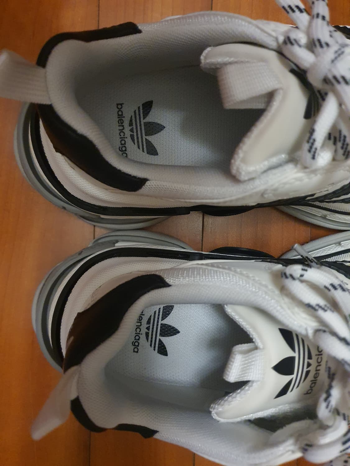 발렌시아가  아디다스 트리플S 37사이즈 상품이미지7