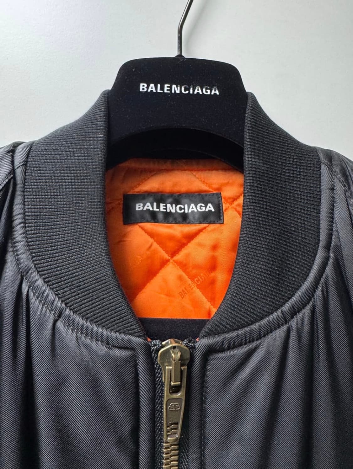 [46] 발렌시아가 스테로이드 봄버 상품이미지5