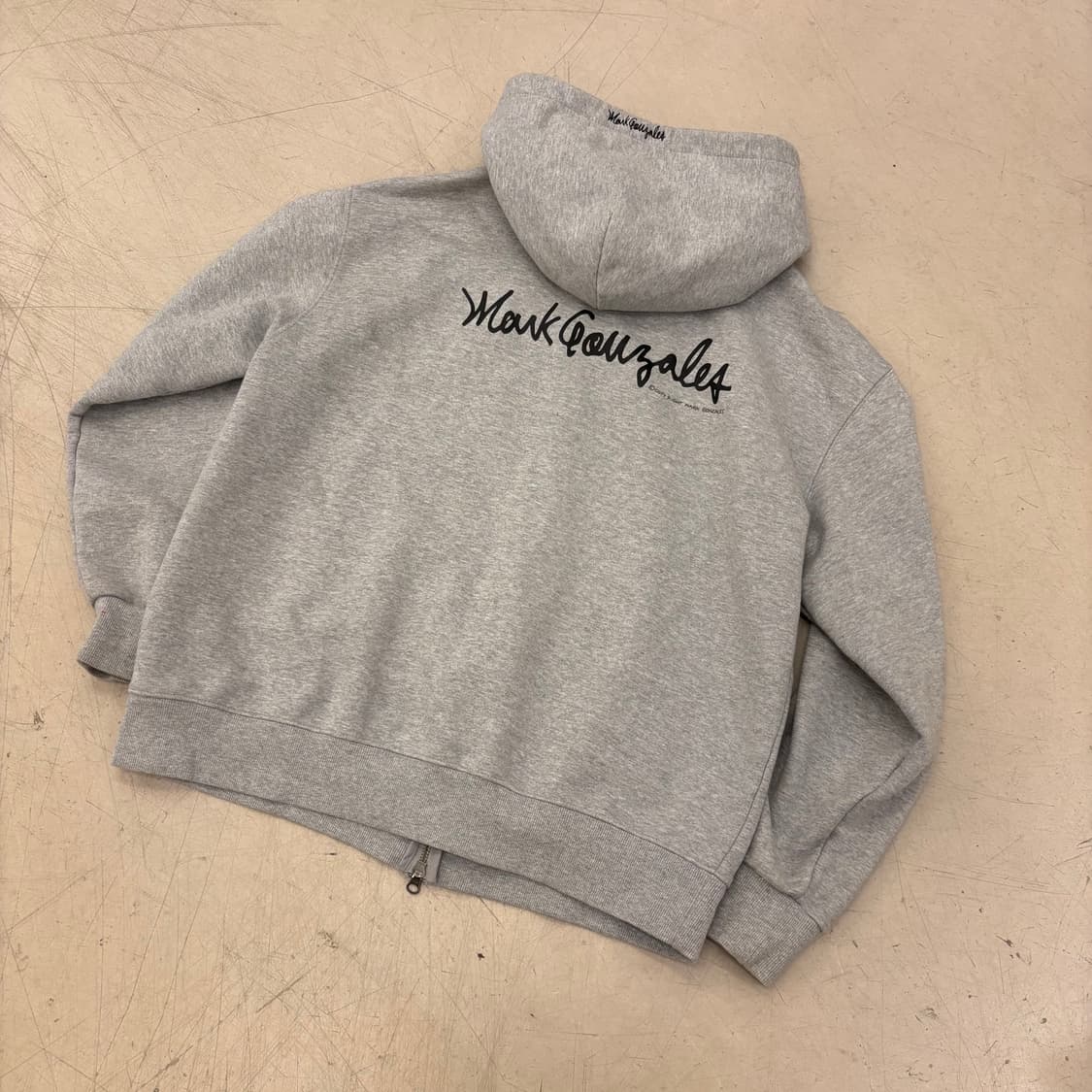 마크곤잘레스 빅로고 그레이 후드집업 상품이미지1