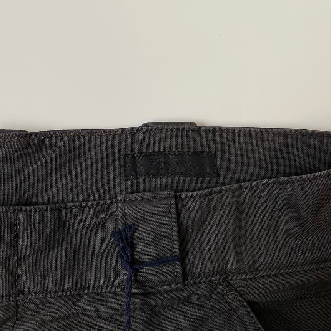 [L] 프라다 코튼 카고 팬츠 상품이미지3