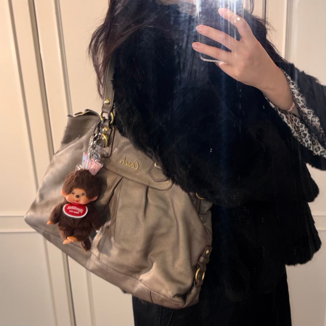 Coach glitter shoulder bag 상품이미지3