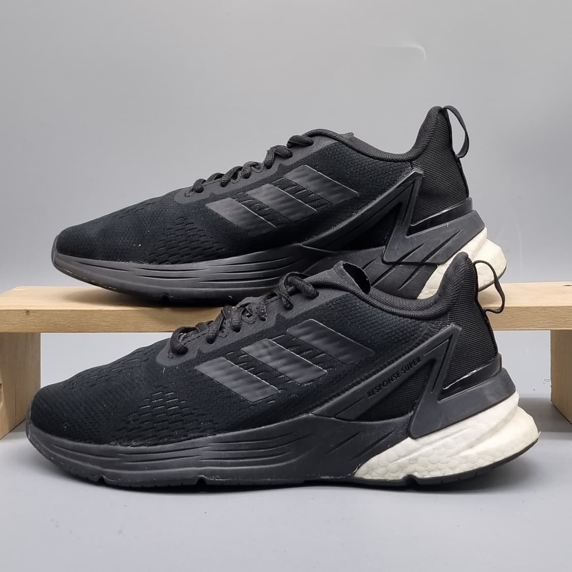 아디다스 리스폰스 슈퍼 남성운동화260  상품이미지1