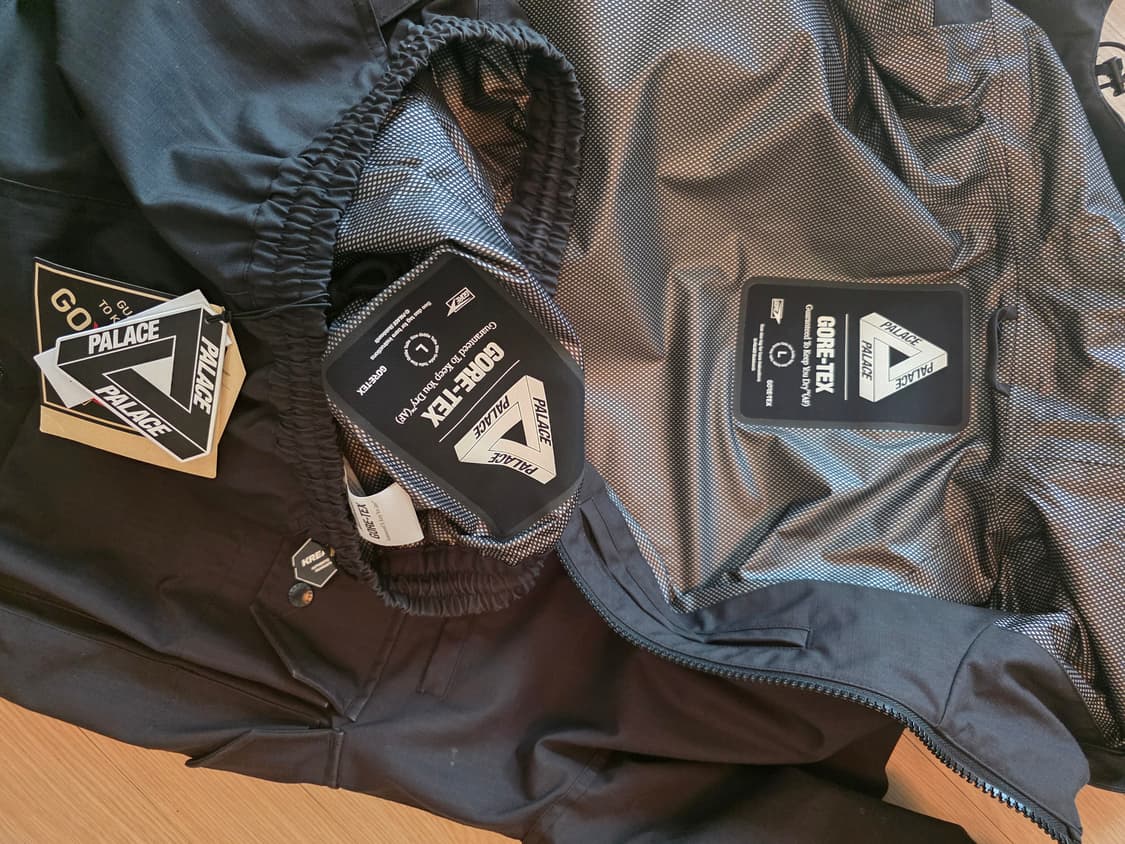 팔라스 고어텍스 블랙 자켓 +카고바지 새제품 상품이미지4