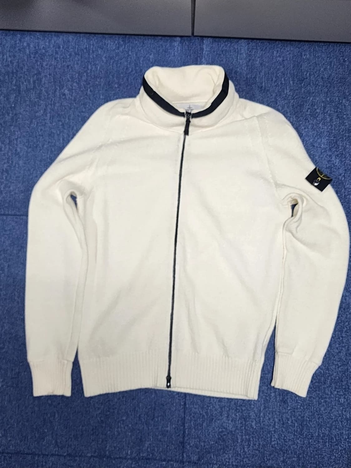 스톤아일랜드  집업  (후드있음) 상품이미지1