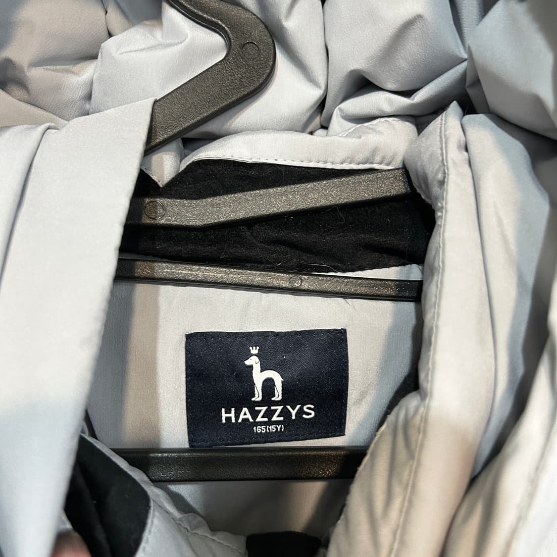 헤지스 여성 그레이 푸퍼 55-66 상품이미지2