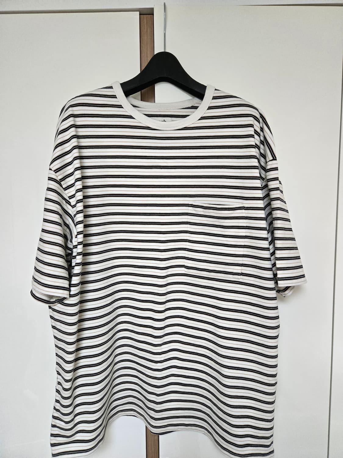 러프사이드 멀티 스트라이프 하프 슬리브 네이비 상품이미지1