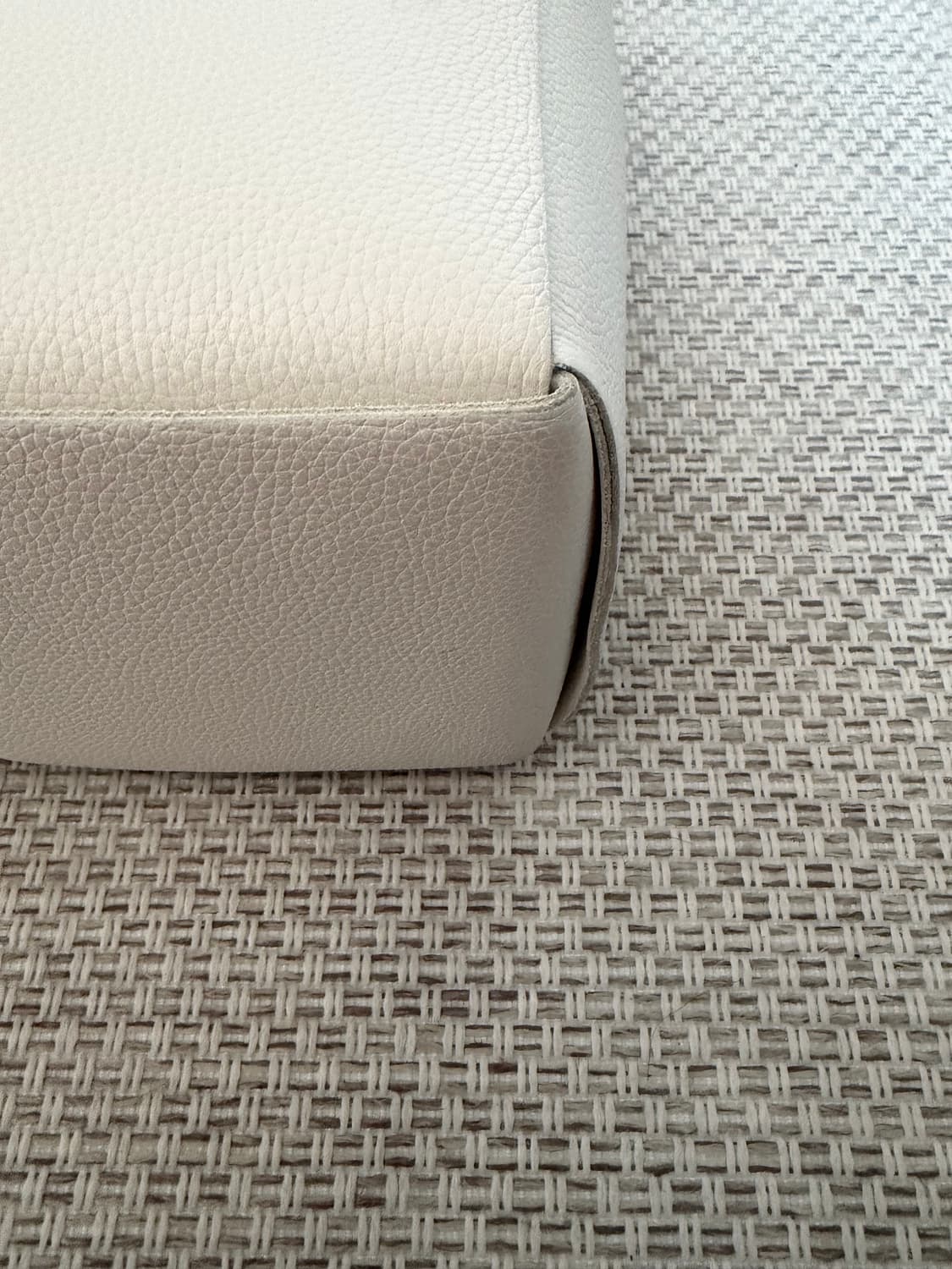 보테가 베네타 아르코 토트 미디엄 상품이미지4