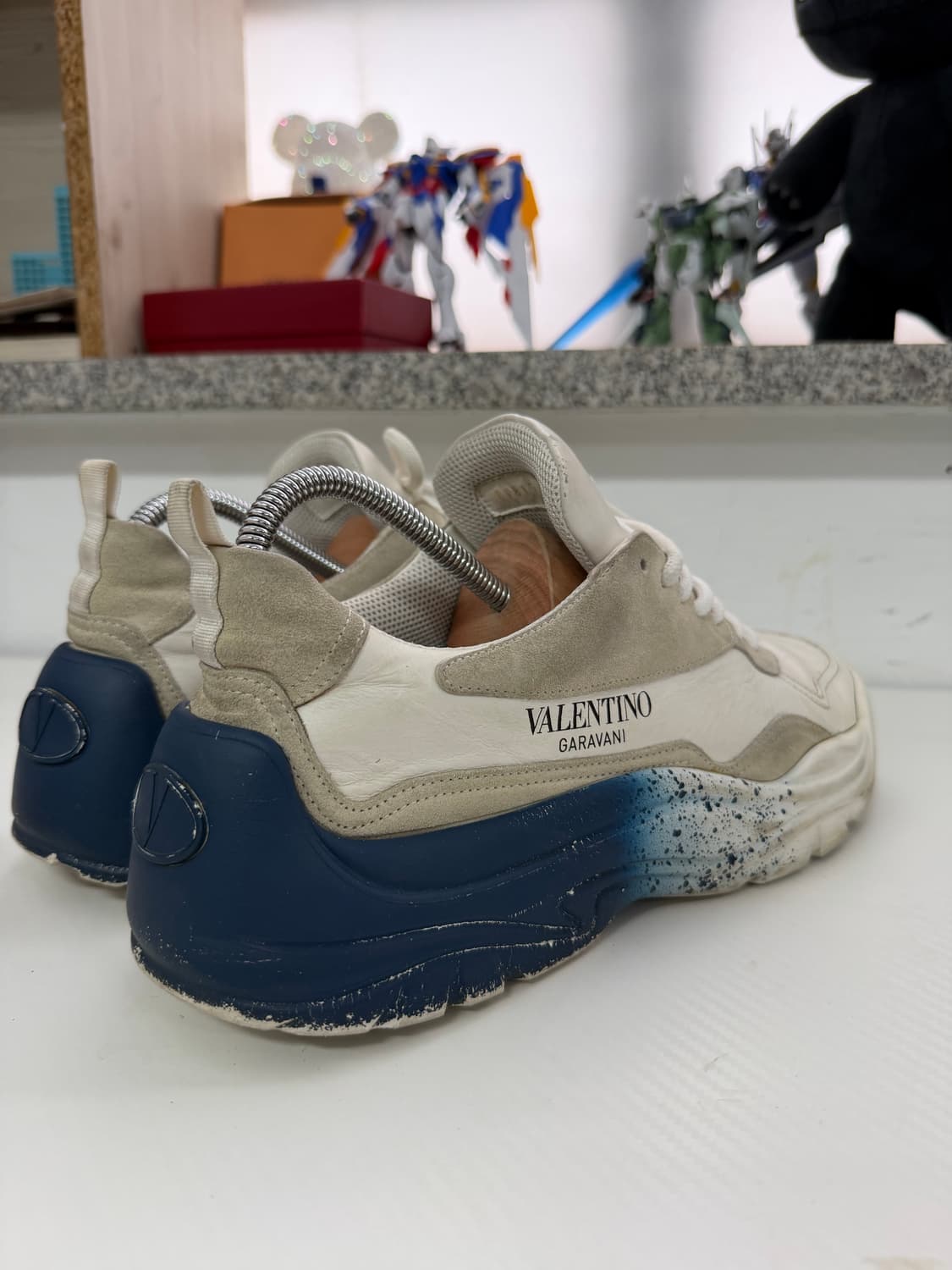 정품) 발렌티노 스프레이 그라데이션 검보이 스니커즈 42.5 상품이미지4