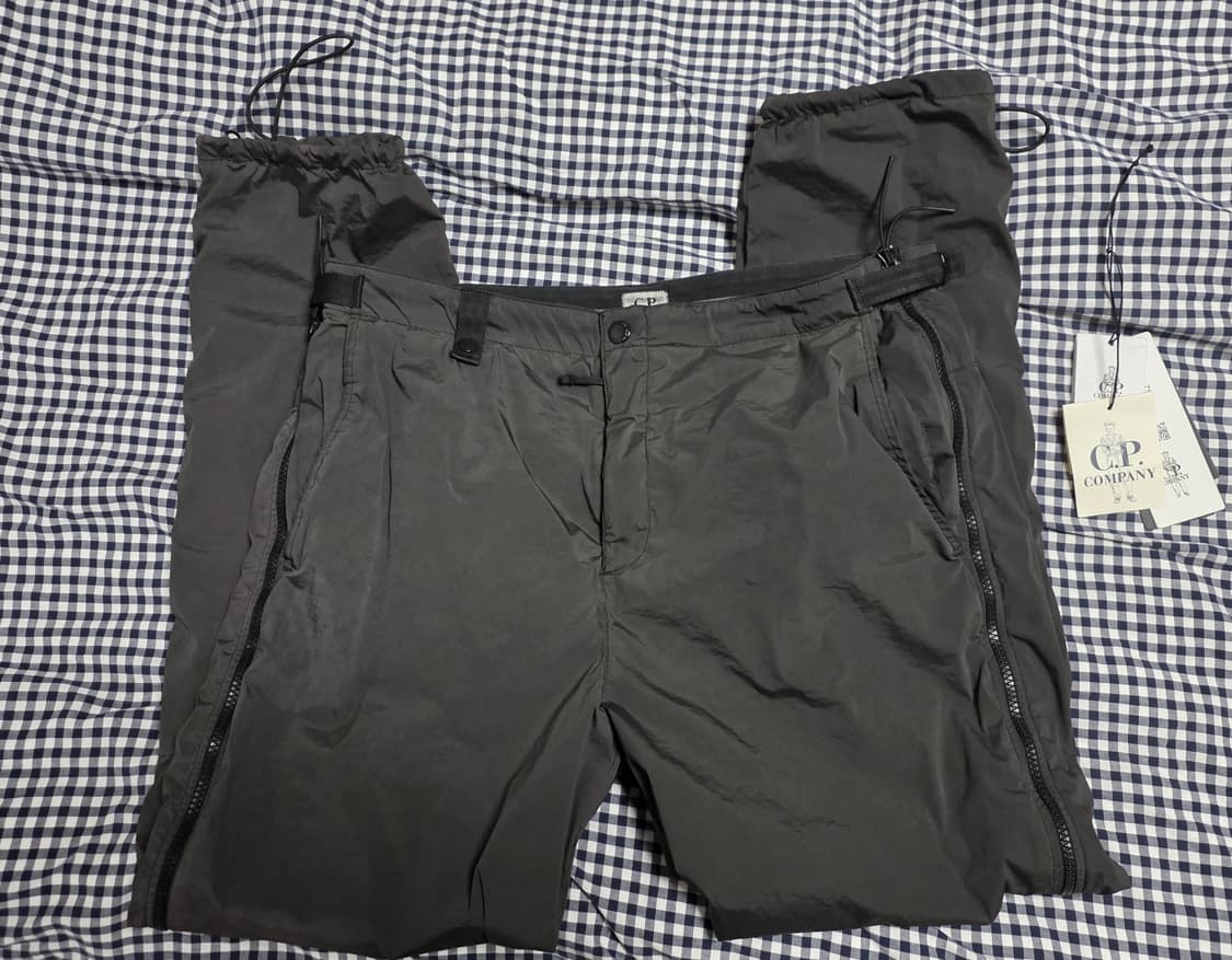 CP 컴퍼니 Re Colour Stretch 나일론 팬츠 52사이즈 상품이미지1