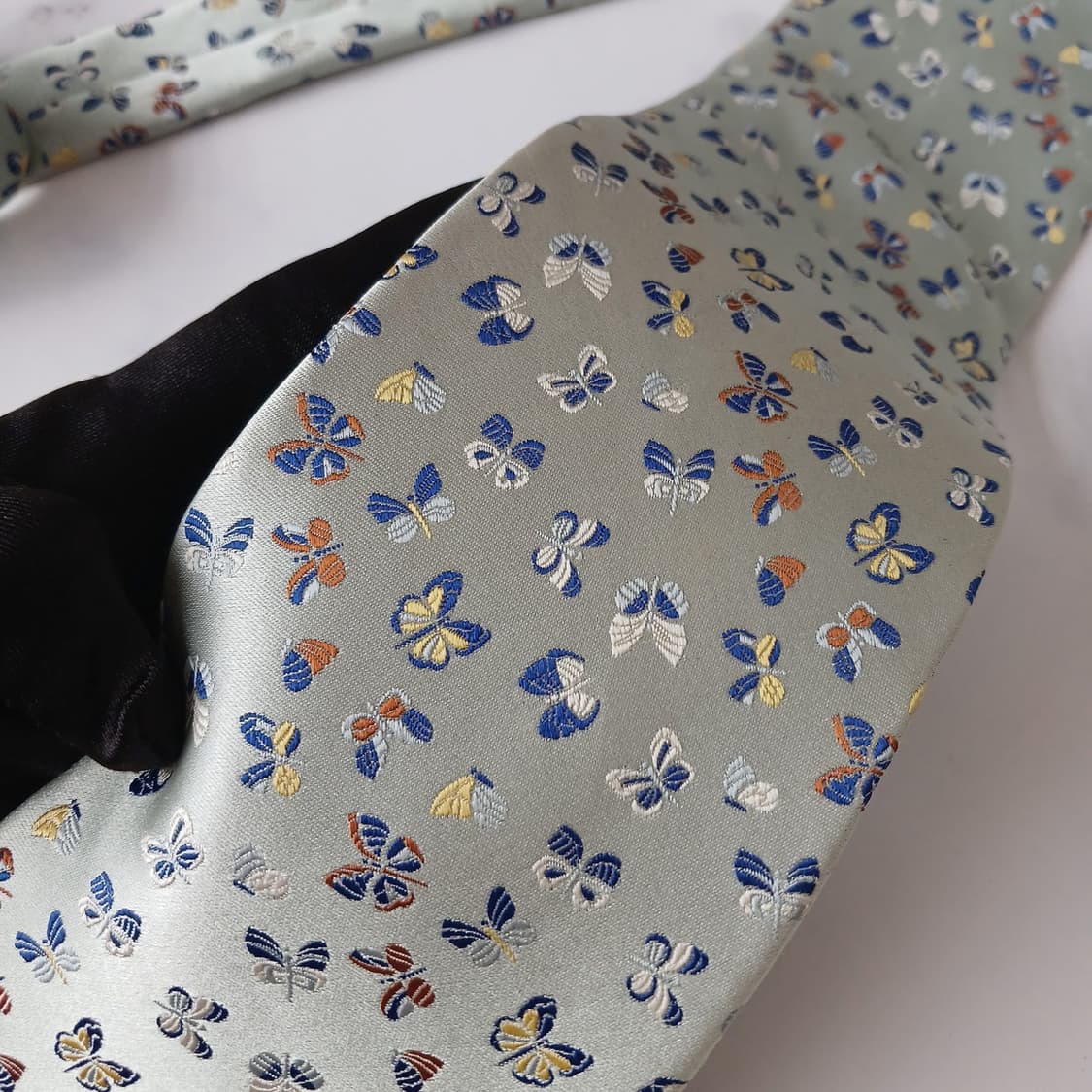 발망 실크 에메랄드 나비 자카드 넥타이 9.5cm B등급 E914
 상품이미지9