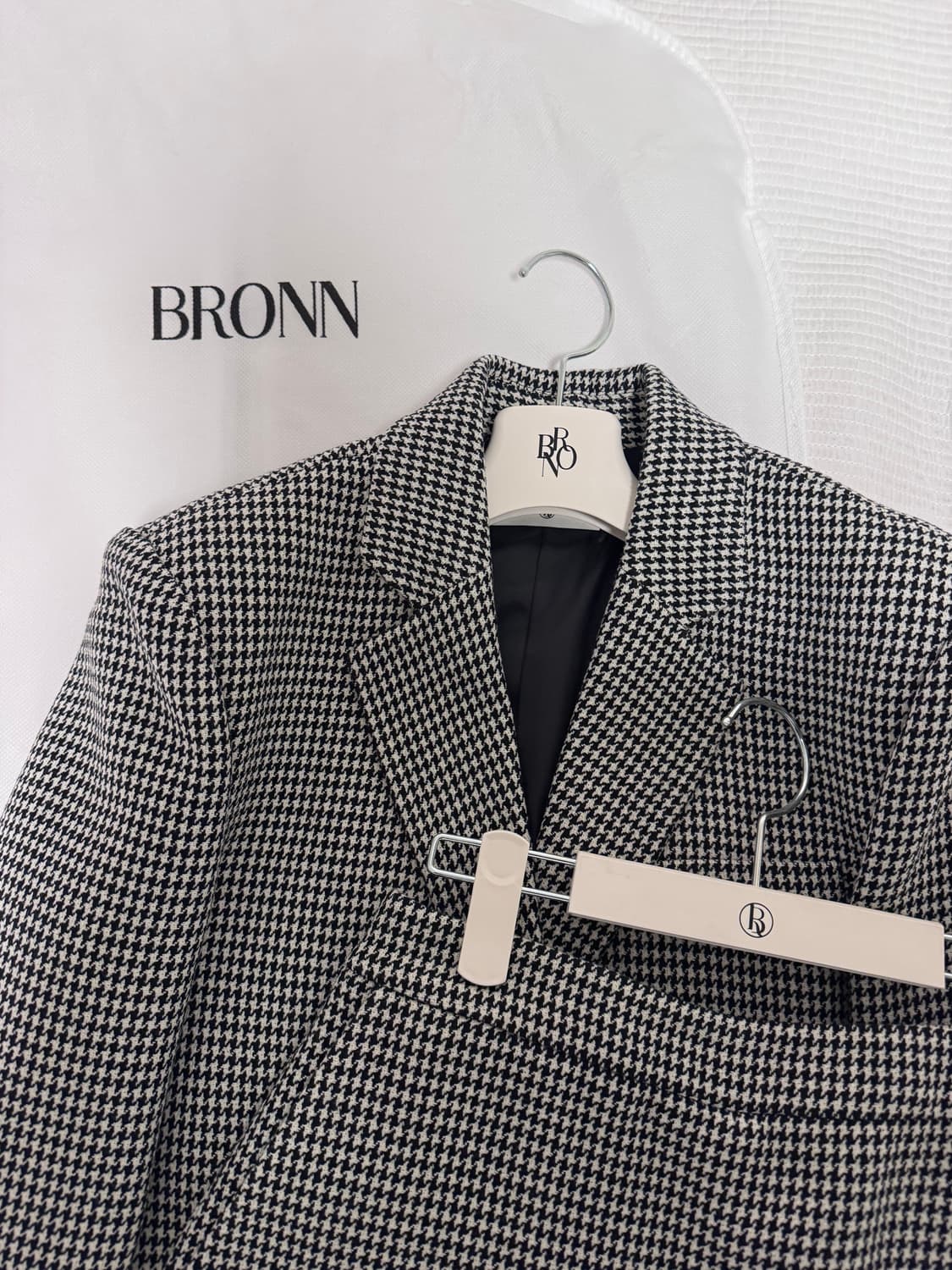 (새상품) 브론 하운드체크 자켓치마 세트 상품이미지5