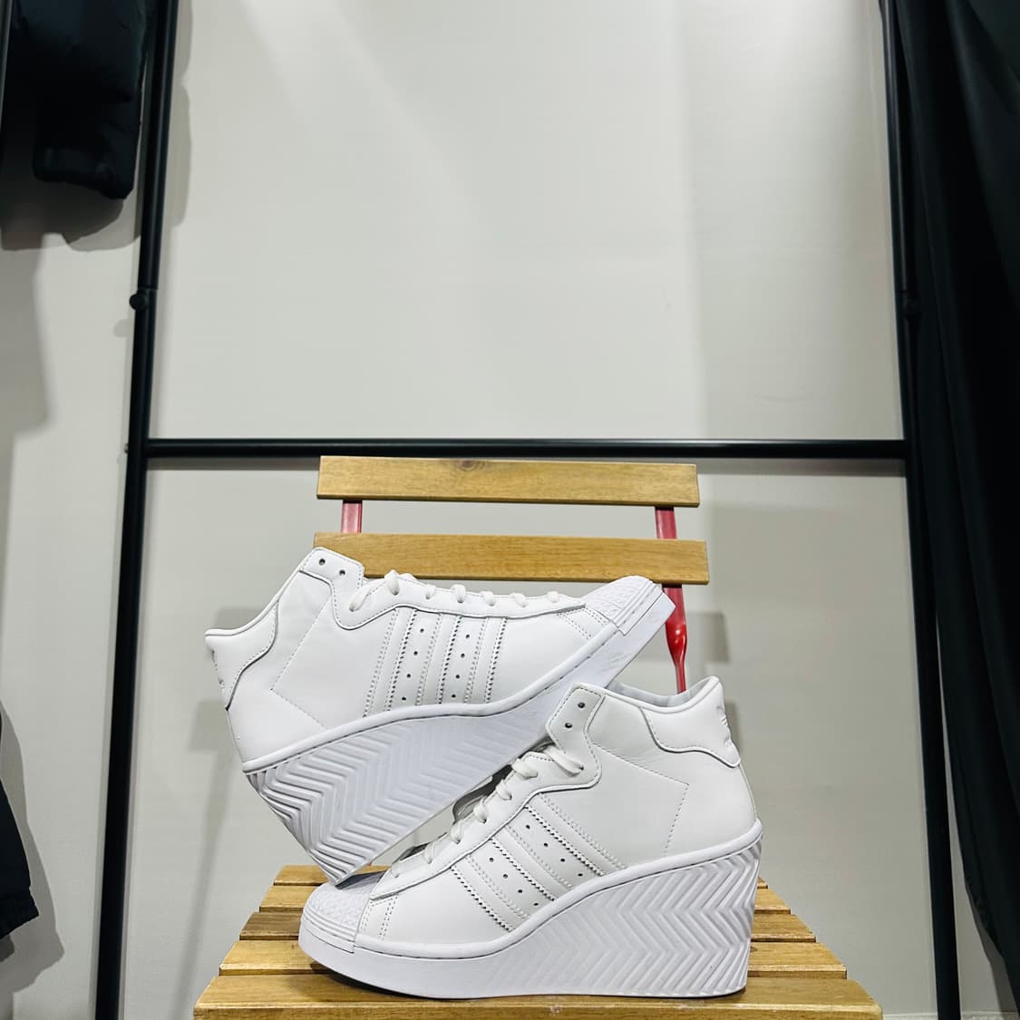 270) 아디다스 운동화 남성 남자 슈퍼스타 엘루어  골드 메탈릭 상품이미지7