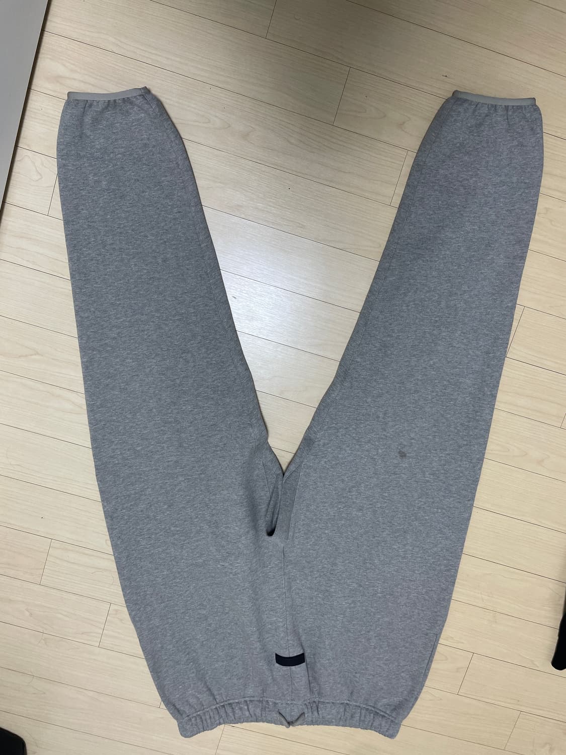 에센셜 스웨트 팬츠 상품이미지2