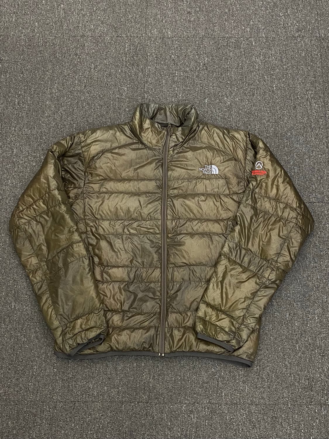 노스페이스 경량 다운 패딩 상품이미지2