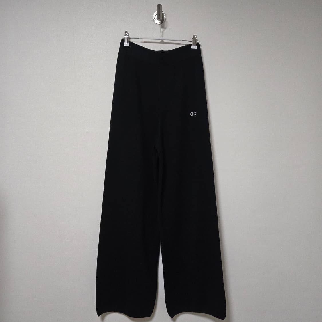 알로 블랙 니트 스카치로고 셋업 (새상품) 상품이미지6