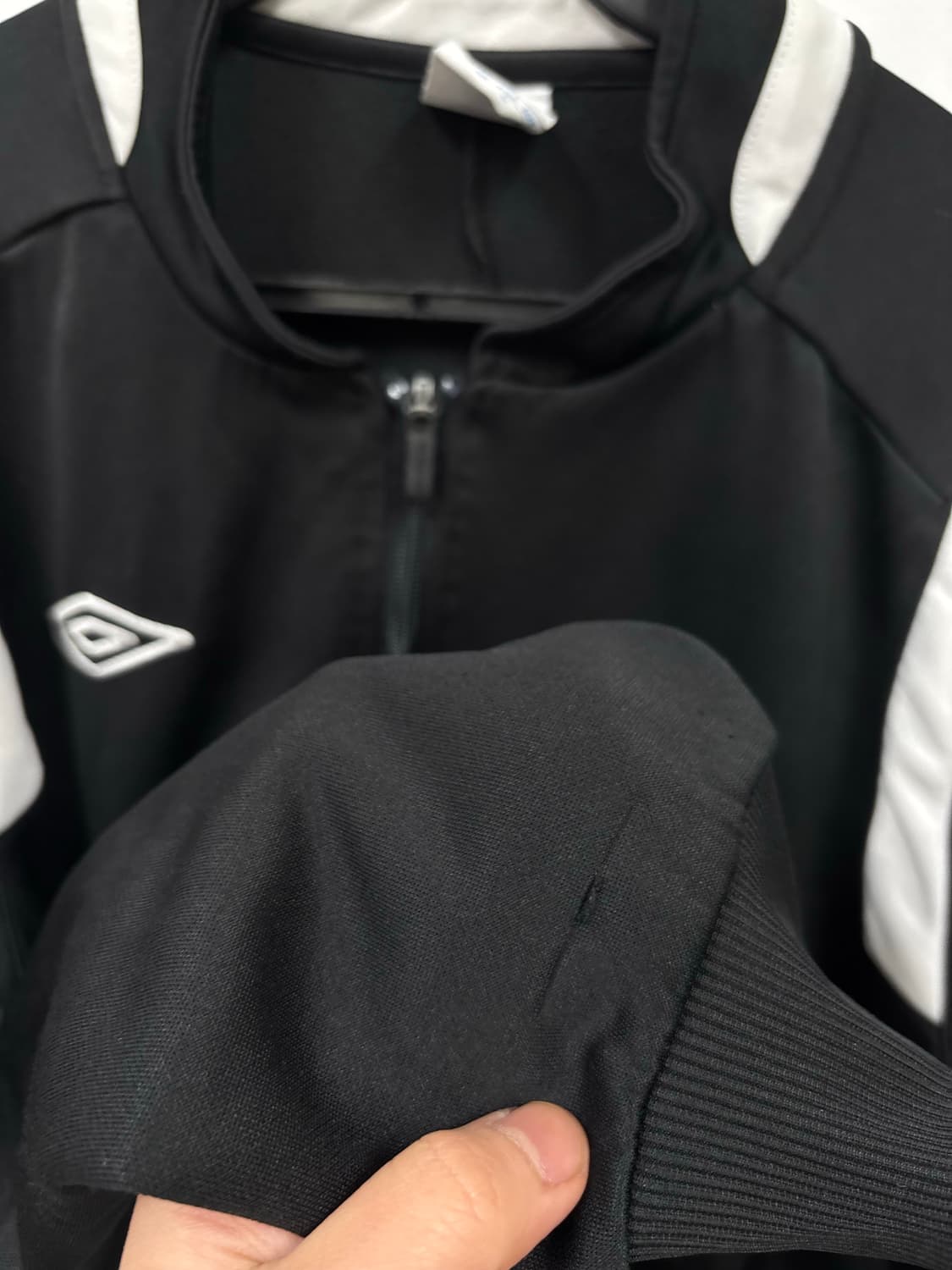 엄브로 트랙탑 상품이미지6