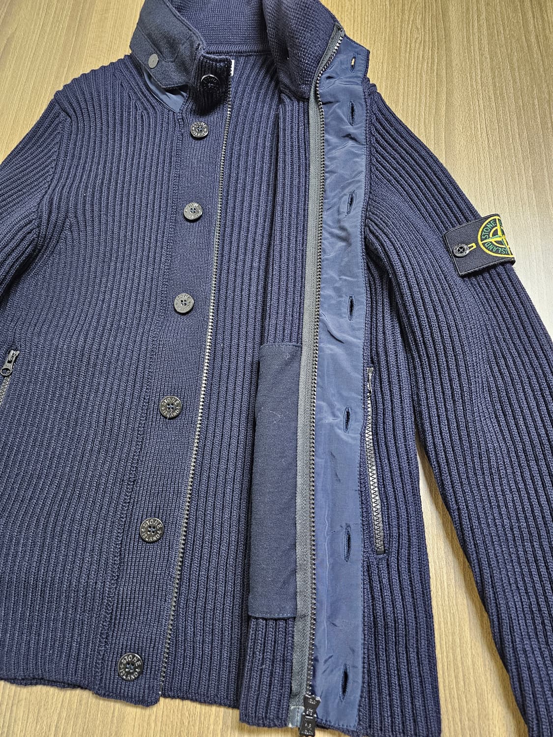 스톤아일랜드 골지 니트 집업 가디건 상품이미지6