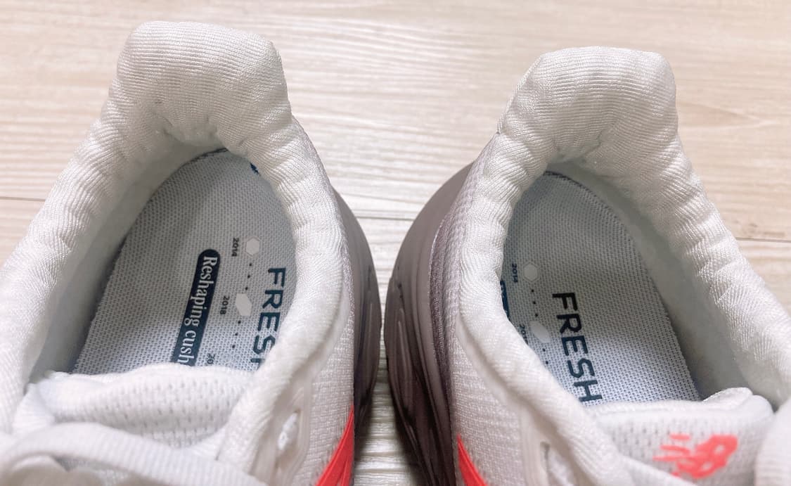 뉴발란스 프레시 폼 1080v14  ,245mm 상품이미지6