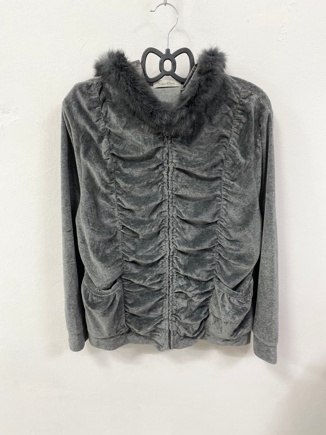 [ROSA CHERI] 갸루 벨벳 셔링 퍼 후드집업 상품이미지5