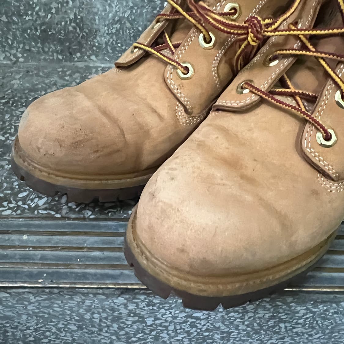 팀버랜드 프리미엄 워터프루프 추카 부츠 상품이미지5