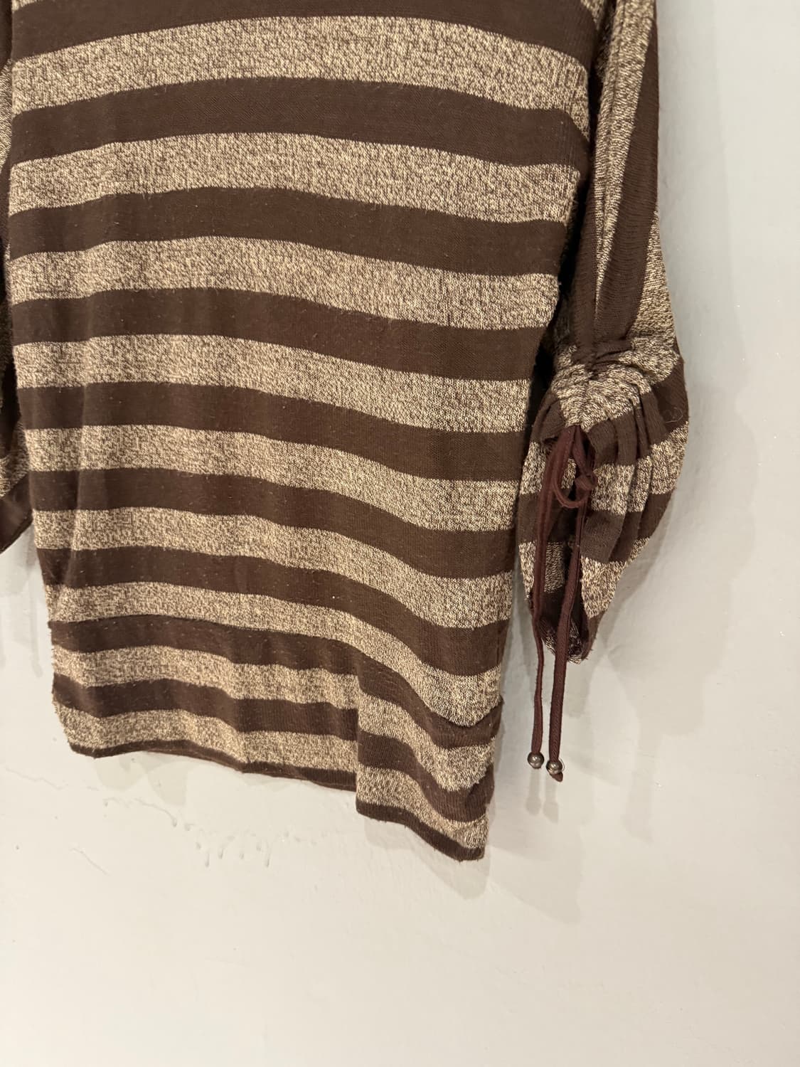 brown stripe pattern shirring detail top 상품이미지5