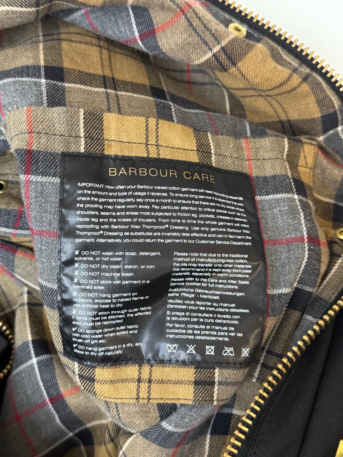 Barbour 바버 인터내셔널 벨티드 왁스 자켓  상품이미지8