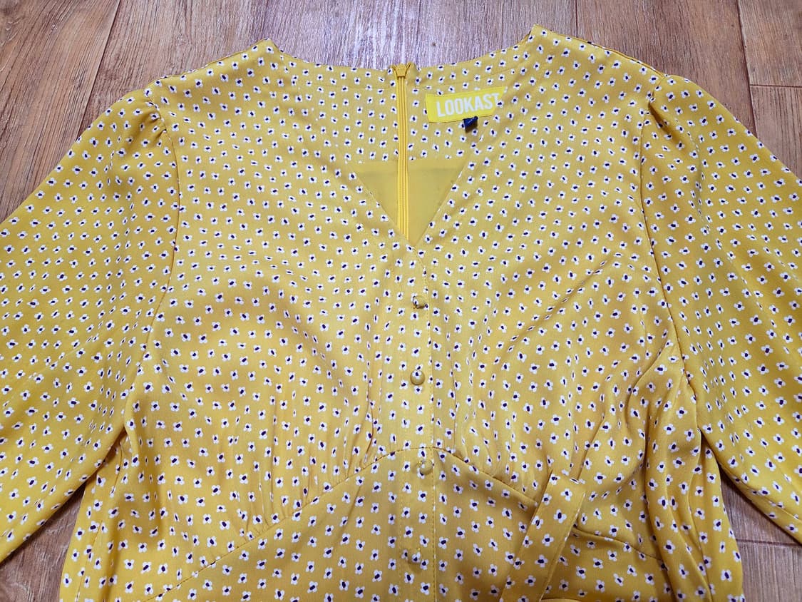 룩캐스트(LOOKCAST) V넥 원피스 55-66 새상품 상품이미지2