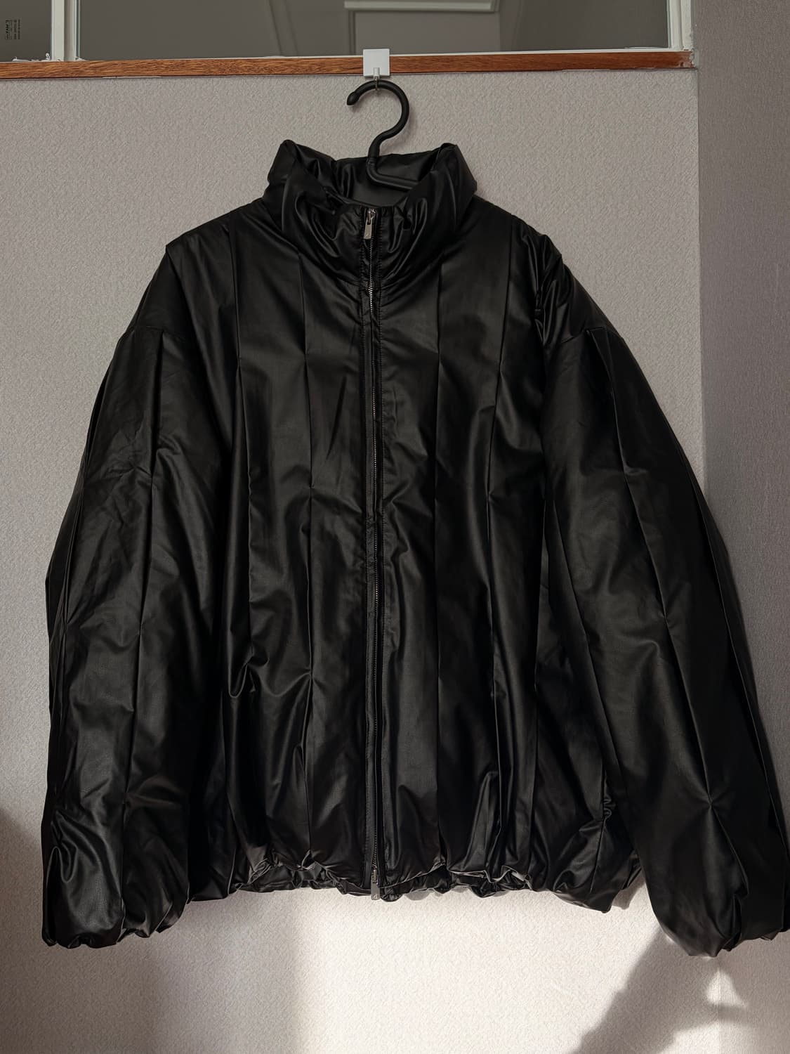 [L] paf 코쿤 다운 메탈릭 블랙 상품이미지1