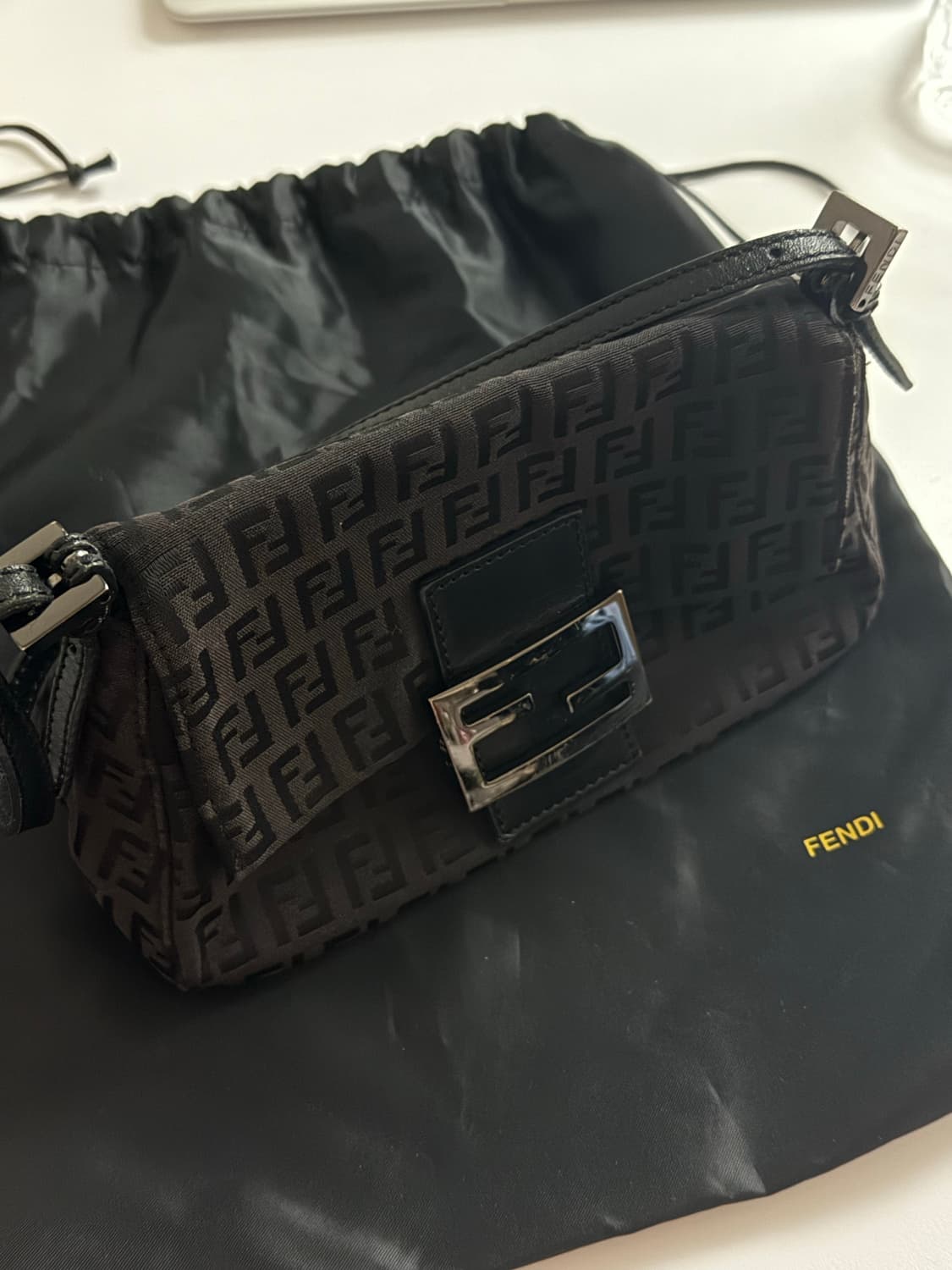 Fendi 바게트백 상품이미지1