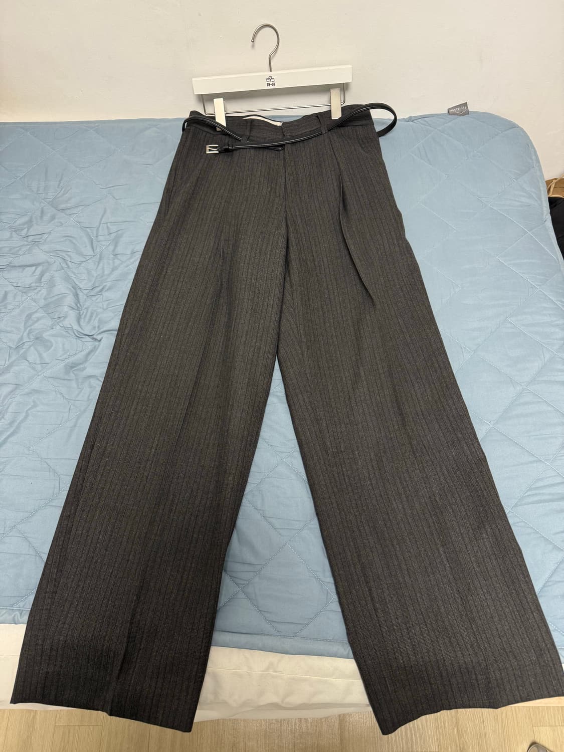 [M] STU 25fw Crease belt slacks_차콜 상품이미지2