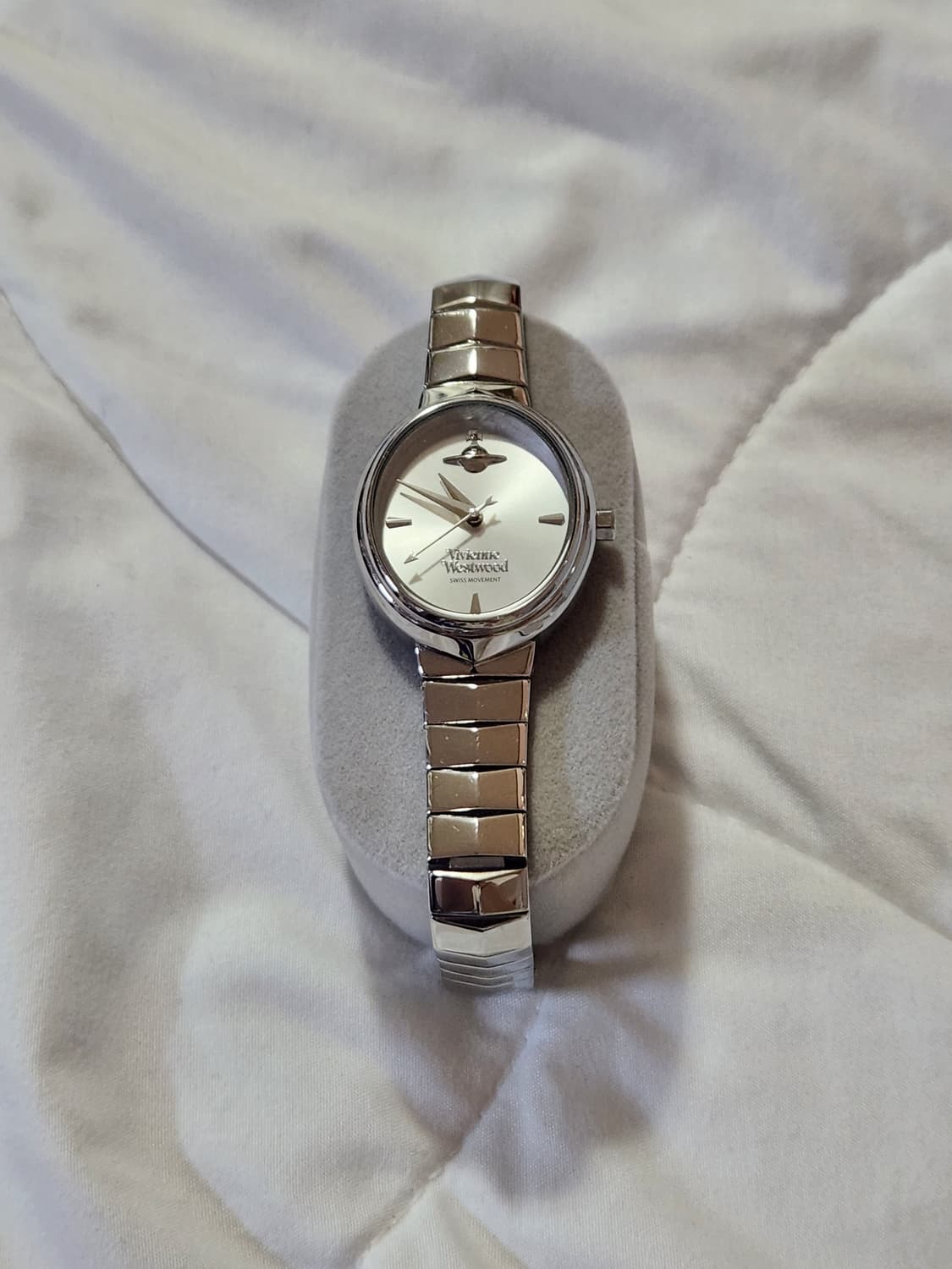 비비안웨스트우드 아머 시계 상품이미지4