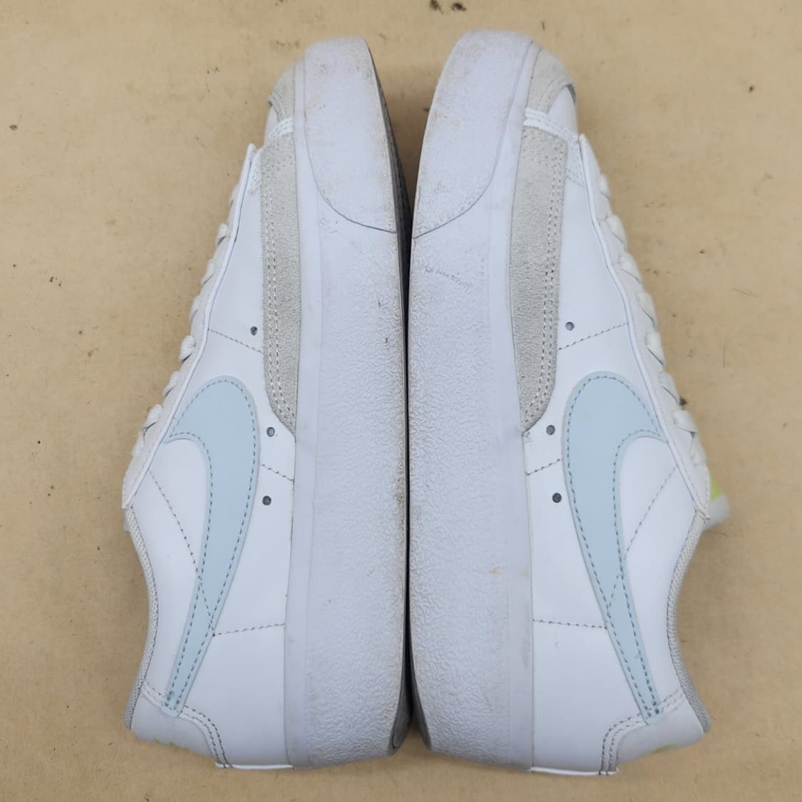 나이키 블레이저 로우 플랫폼 여성운동화240  상품이미지5