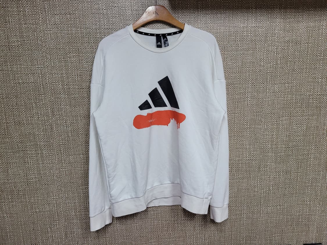 XL 105사이즈 아디다스 맨투맨 상품이미지1