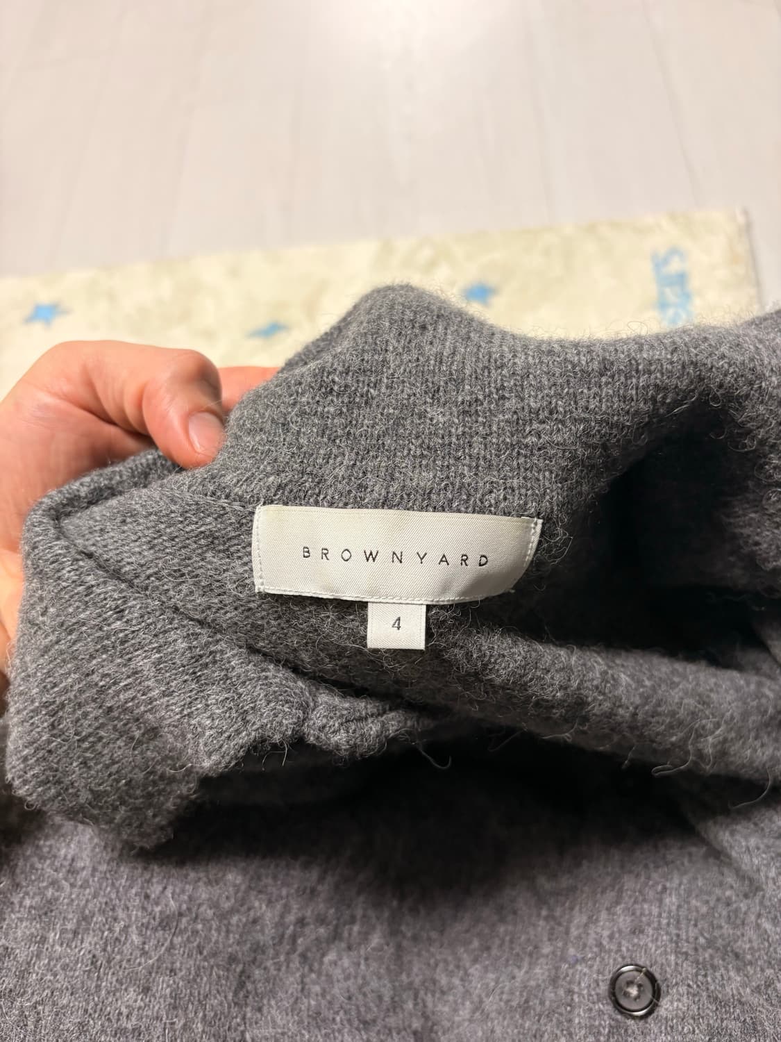 브라운야드 알파카 카라가디건 상품이미지4