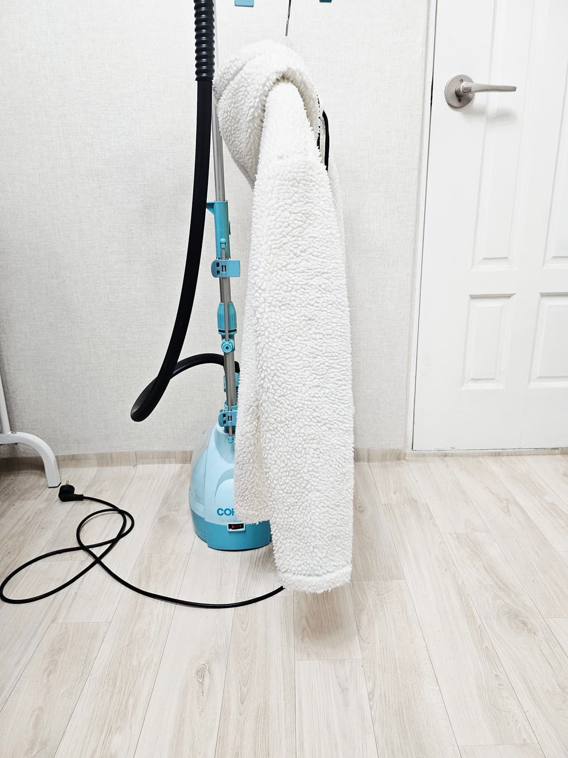 (105)XL ☆초대장급☆ 내셔널지오그래픽 [화이트] 쉐르파 후리스점퍼 상품이미지5