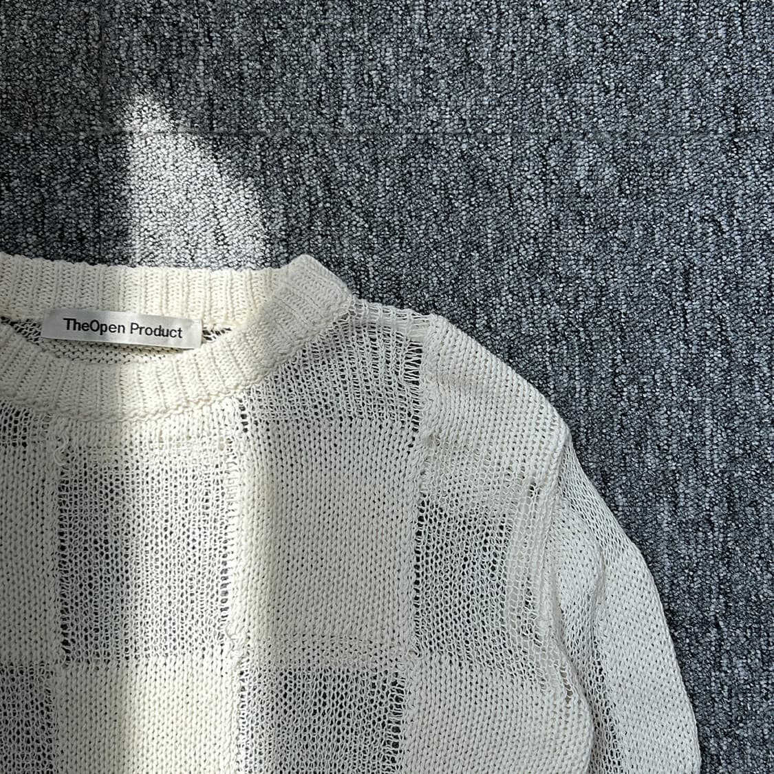 더오픈프로덕트 페이퍼 얀 체커 보드 니트 상품이미지2