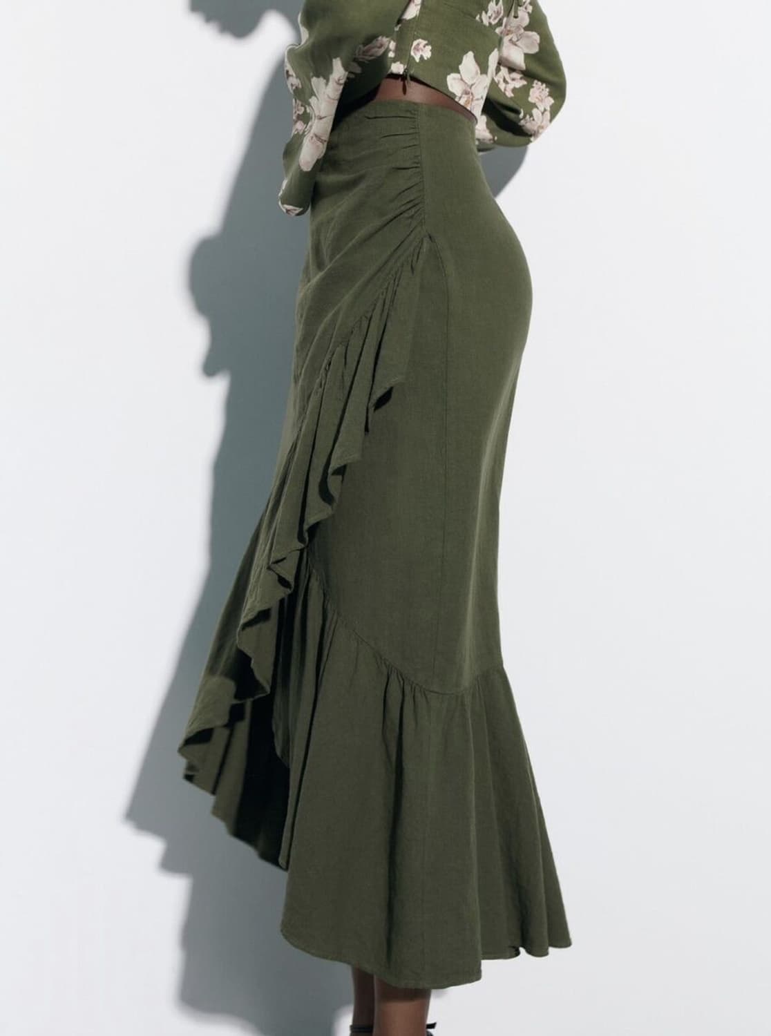 ZARA 자라 리넨 러플 미디 스커트 카키 상품이미지4