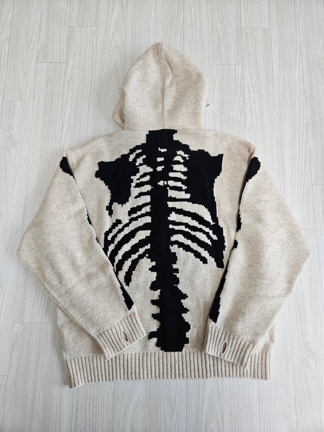 캐피탈 본 후드스웨터 3사이즈 상품이미지1