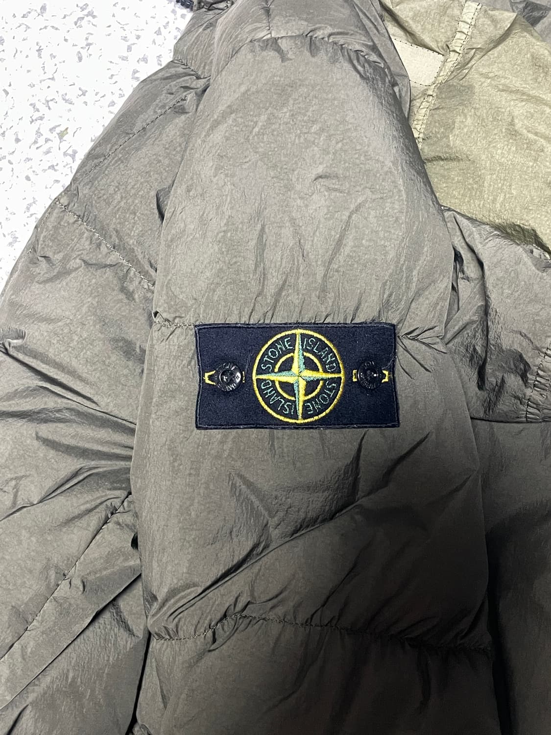 [S] 스톤아일랜드 크링클랩스 상품이미지3