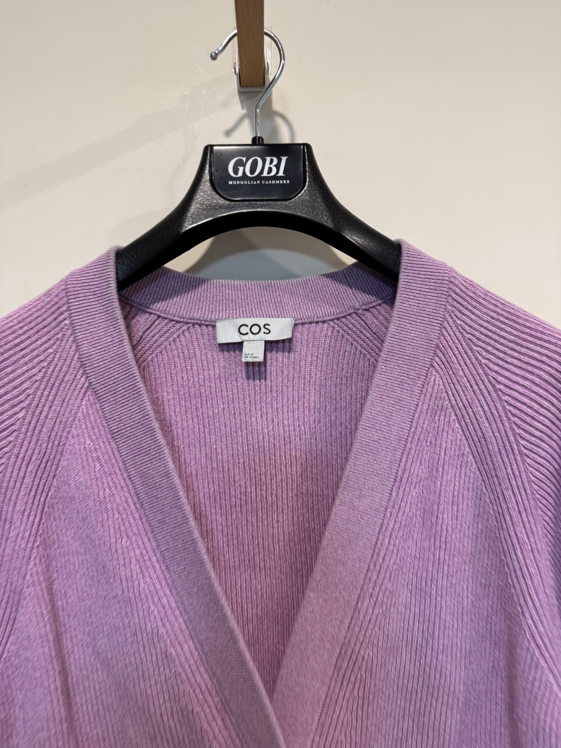 코스 리브드 니트 가디건 상품이미지3