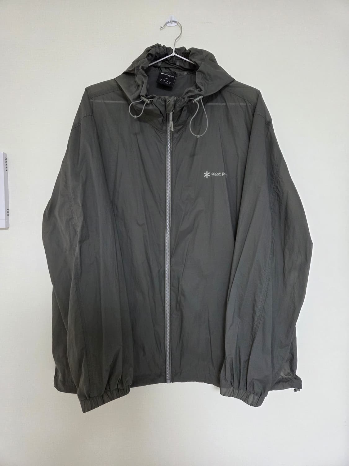 스노우피크 바람막이 상품이미지1