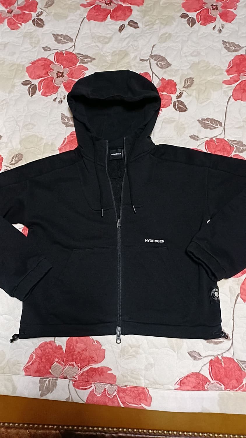 하이드로겐 크롭후드집업 90 여성66 가슴51 기장52 상품이미지1