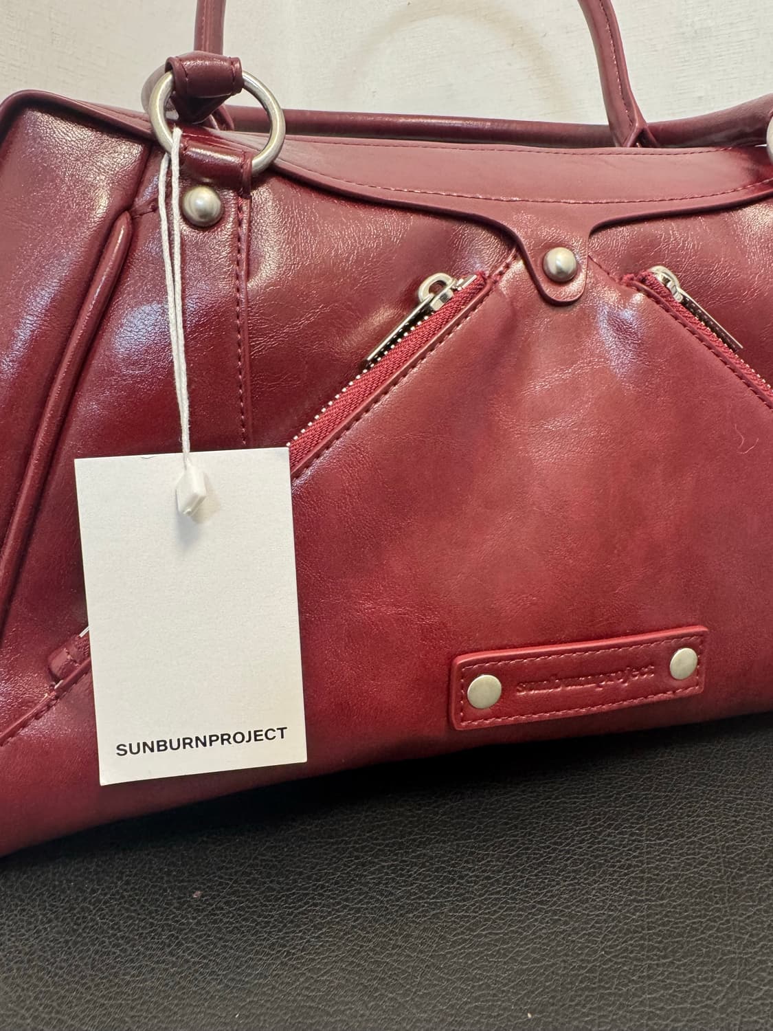 썬번프로젝트 모스백 버건디 숄더백 한소희착용 가방 새상품 상품이미지8