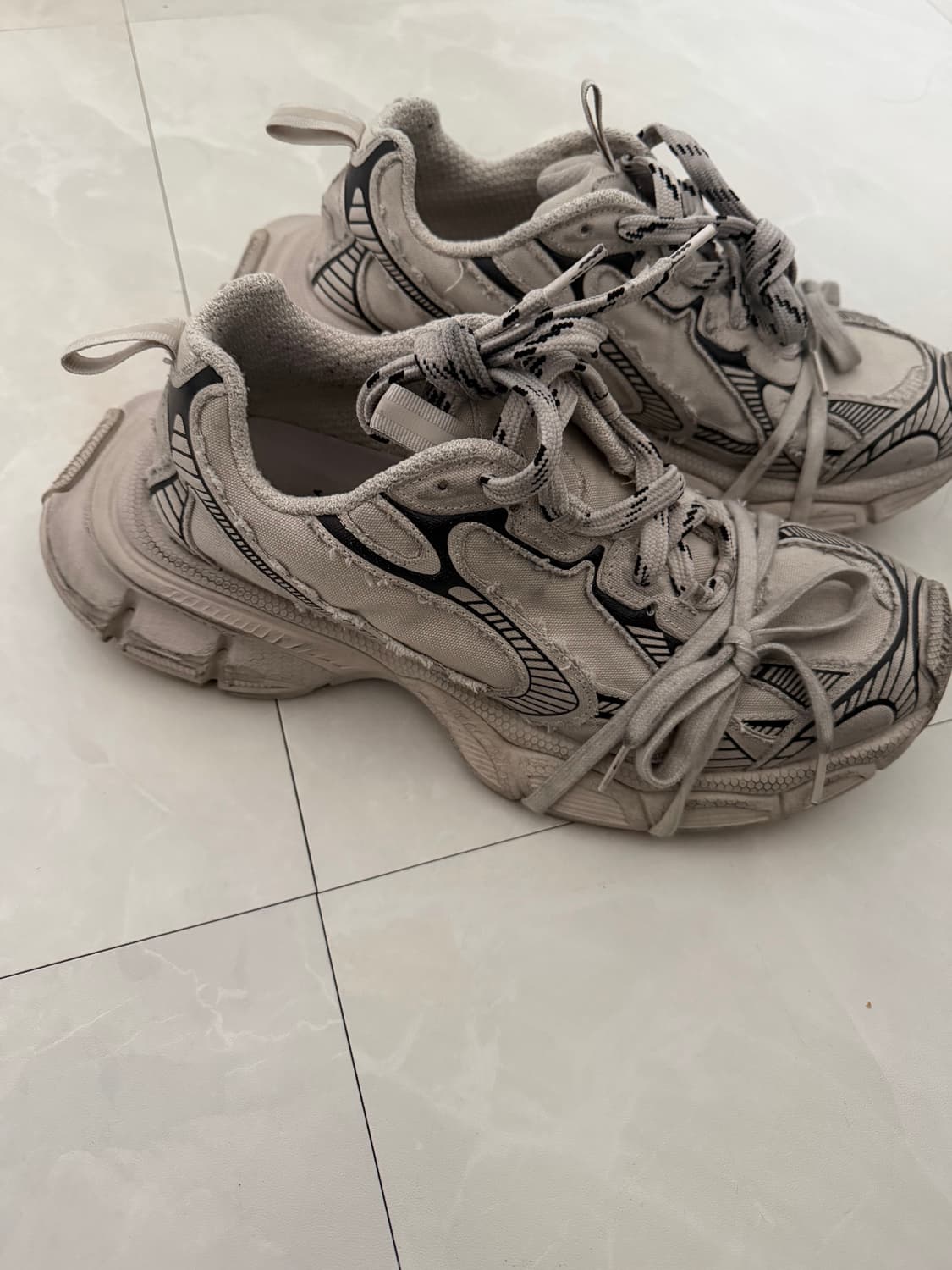 [43]발렌시아가 3XL 베이지  상품이미지1