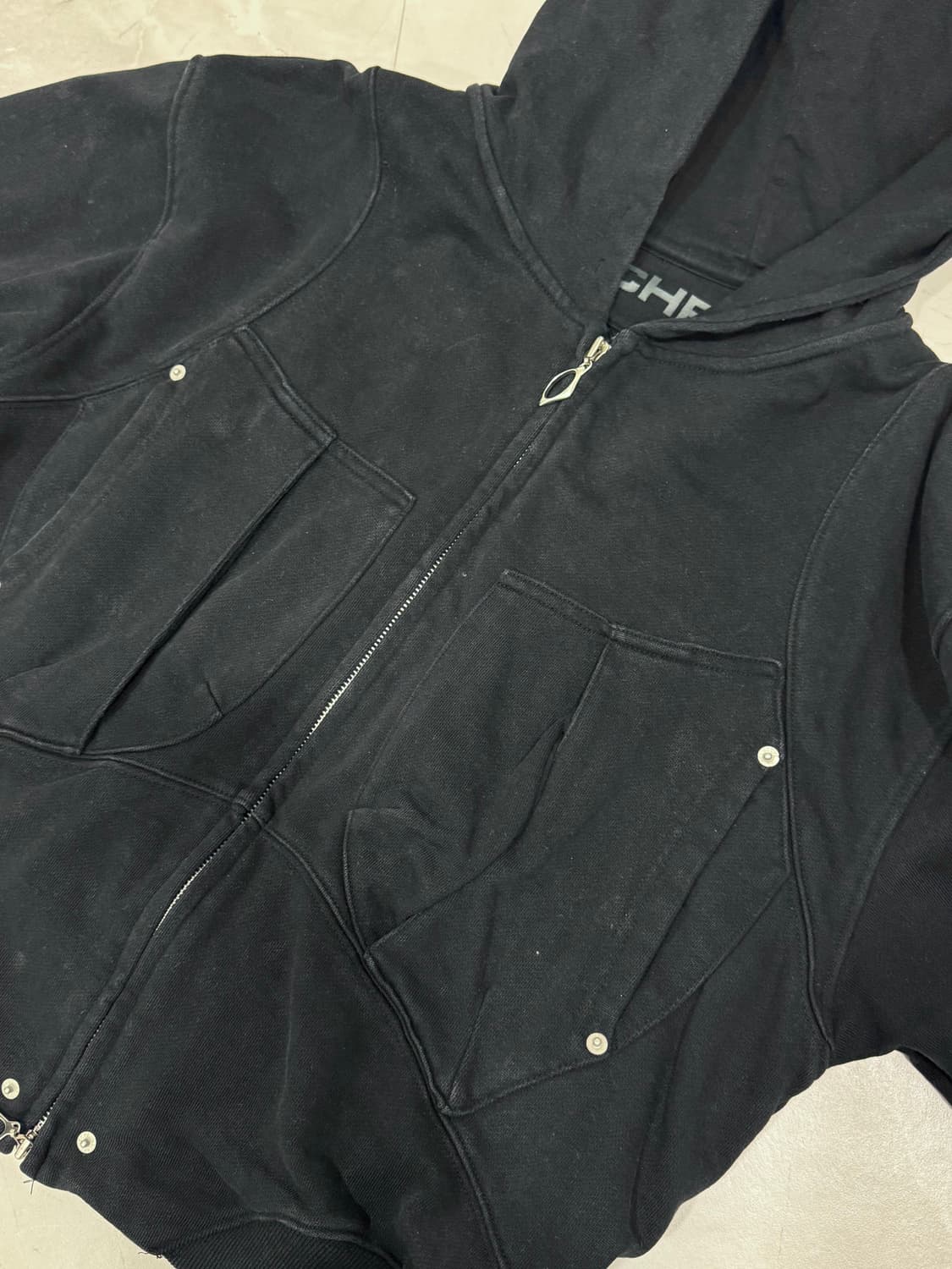 미스치프 빅 포켓 후드 워시드 블랙 상품이미지2