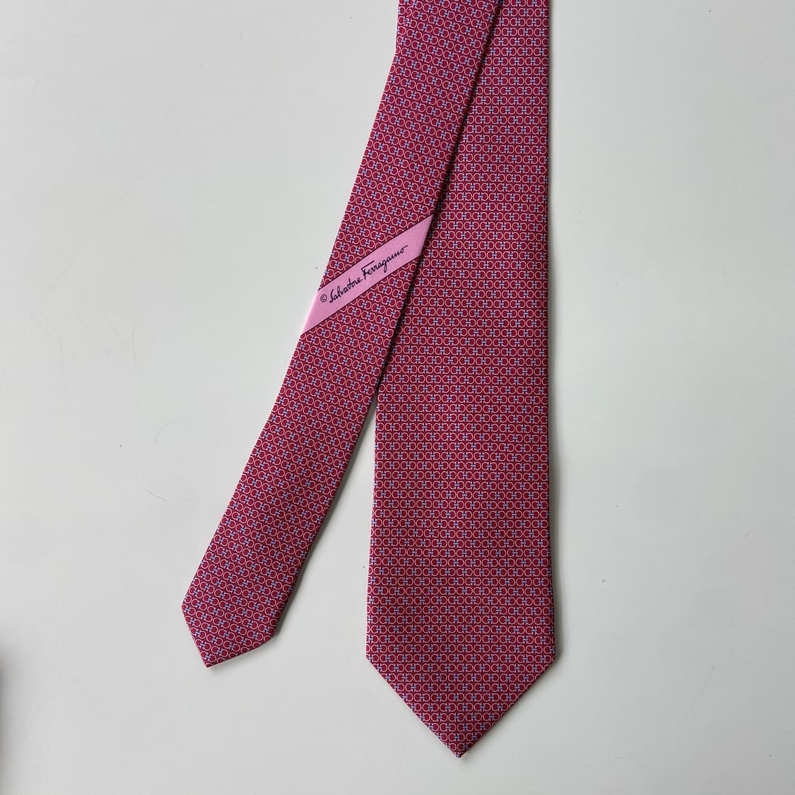 새상품급 페레가모(Ferragamo) 모노그램 명품 정품 넥타이7.8cm 상품이미지2