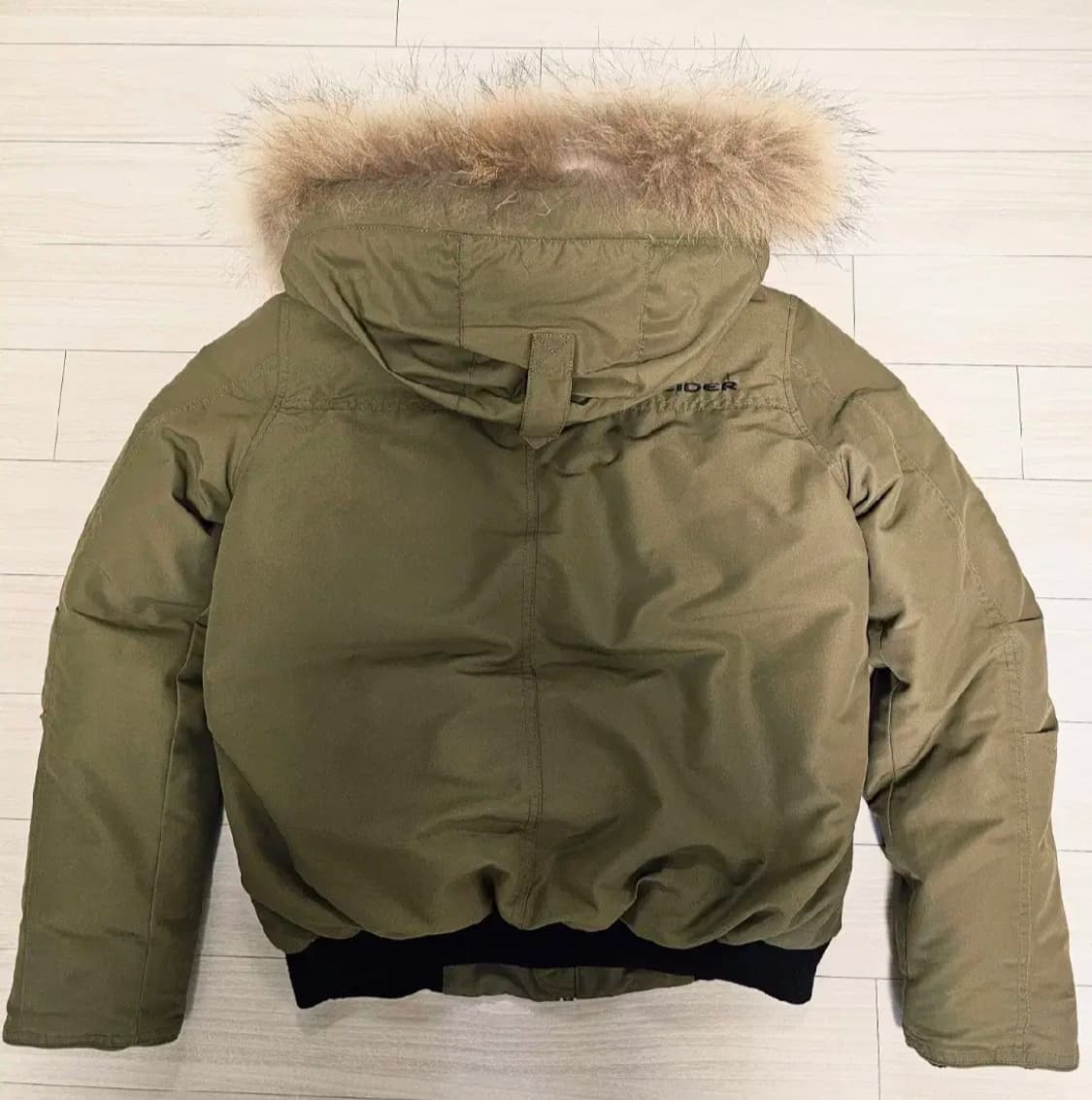 아이더 스투키 다운 자켓 M 상품이미지3